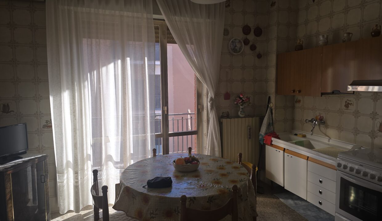 20251002_090536